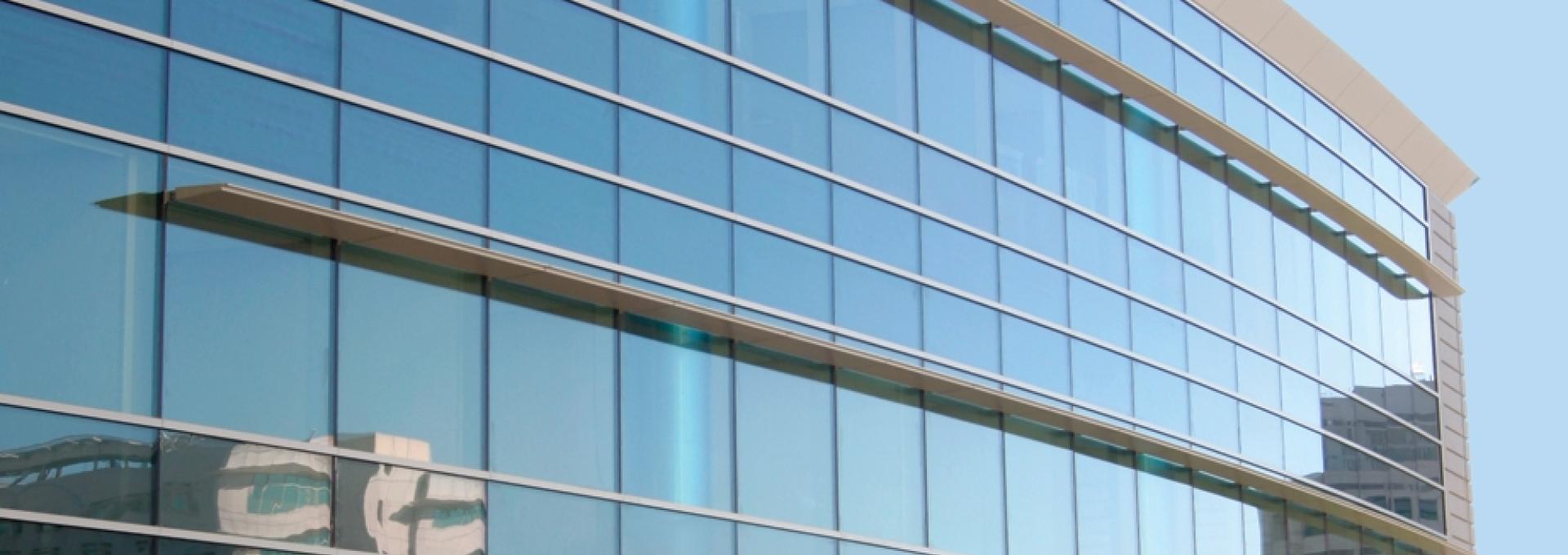 Reflection of UC Davis Health Education Building
